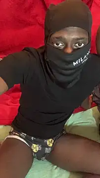 Snapshot of BadyAndShay5 chatting on 03-19-26, 05:39 BadyAndShay5 online show from 03-19-26, 05:39