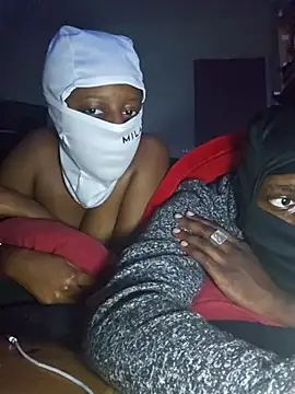 Snapshot of BadyAndShay5 chatting on 03-23-26, 06:12 BadyAndShay5 online show from 03-23-26, 06:12