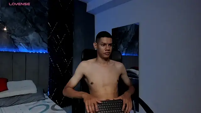 milo cruz  online show from 02-10-26, 02:10