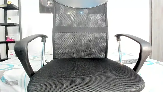 milo cruz  online show from 03-31-26, 05:08