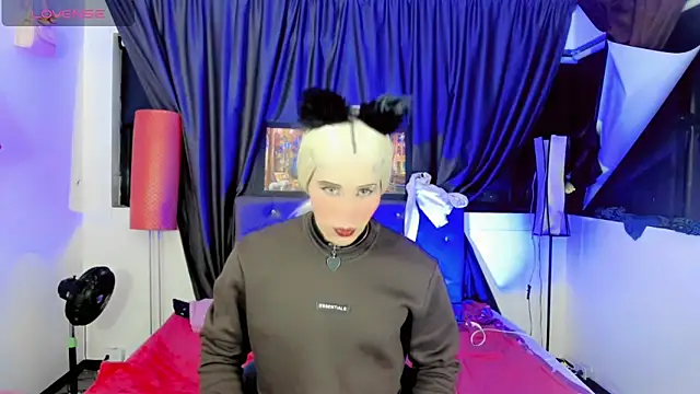 caitlyn ponce online show from 02-03-26, 02:53