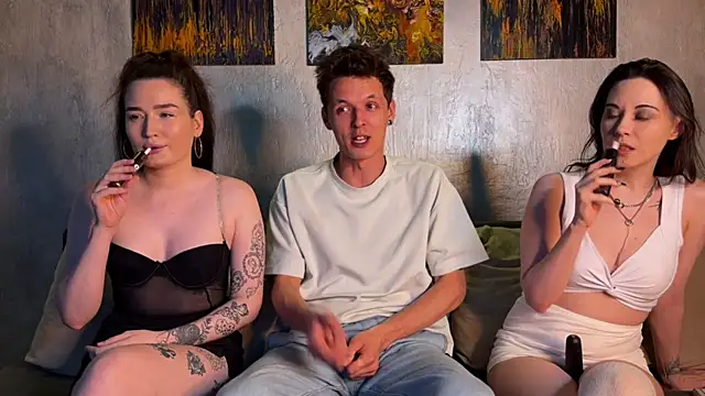 Three Some Dream online show from 05-17-26, 05:53