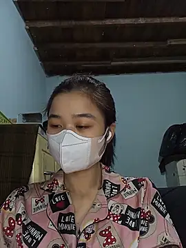 Daisy-lusia2026 online show from 05-14-26, 10:16