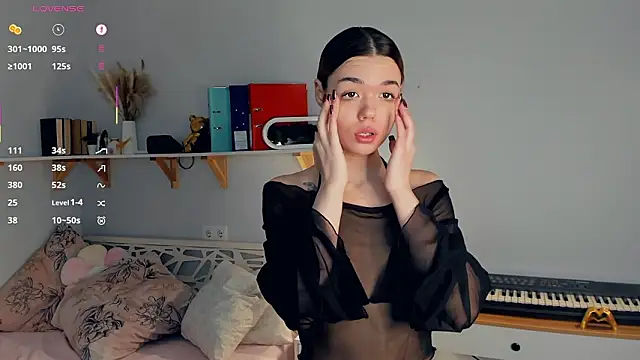 HedyVanwey online show from 02-05-26, 07:24