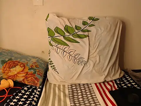 AmaraBlue03 online show from 02-25-26, 01:32