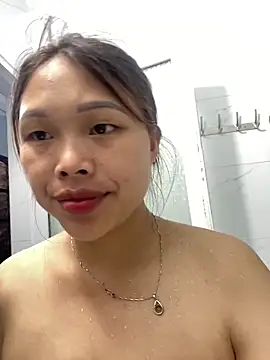 Emxinhka1 online show from 06-16-26, 11:24