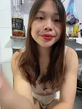 Snapshot of Emxinhka1 chatting on 07-11-26, 03:15 Emxinhka1 online show from 07-11-26, 03:15