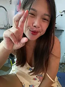 Snapshot of Emxinhka1 chatting on 08-09-26, 08:41 Emxinhka1 online show from 08-09-26, 08:41