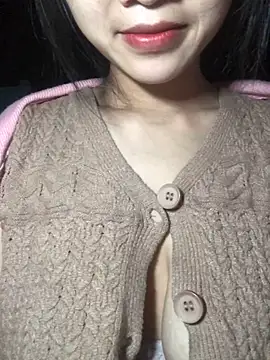 uyensexy online show from 02-06-26, 03:15