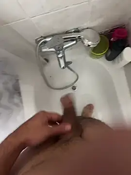 cristianxx18 online show from 06-10-26, 04:17
