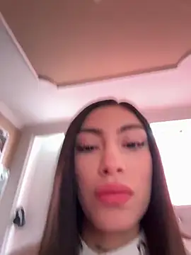 Bonny Eva online show from 05-06-26, 06:57