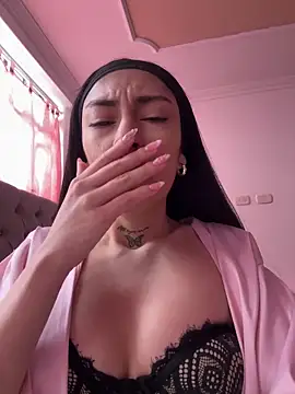 Bonny Eva online show from 05-12-26, 05:32