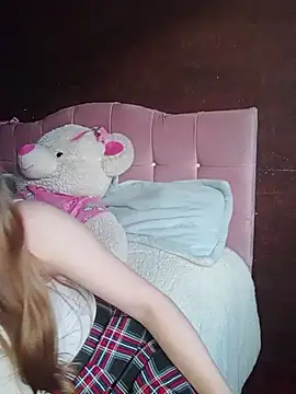 MimiSoftie online show from 03-07-26, 11:02