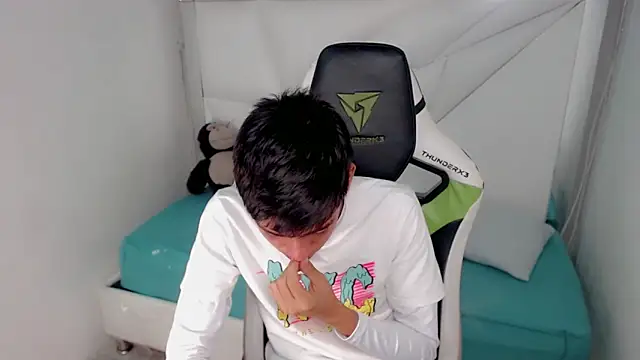 Liarr  online show from 02-23-26, 08:06