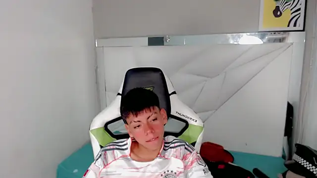 Liarr  online show from 03-02-26, 08:04