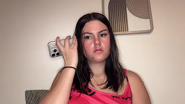 kiaraaaa75 online show from 02-16-26, 08:05