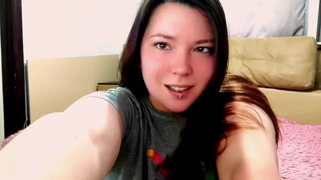 Snapshot of NotYourDoll chatting on 05-06-26, 05:35 NotYourDoll online show from 05-06-26, 05:35