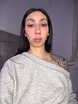 Snapshot of Nicky444k chatting on 03-18-26, 07:11 Nicky444k online show from 03-18-26, 07:11