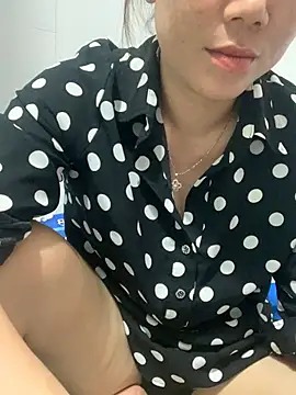 Baby-lovely69 online show from 03-20-26, 08:52