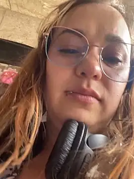 Tammy Parker online show from 04-30-26, 08:57