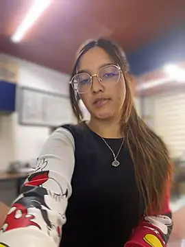 Dahila silk online show from 02-10-26, 04:55