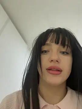 MiaTee online show from 05-10-26, 01:33
