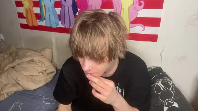 Jeycob ice online show from 04-05-26, 08:28