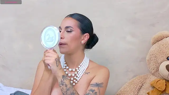 AndiVasquez online show from 05-02-26, 10:42
