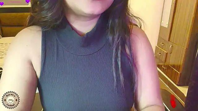 Yara-143 online show from 06-12-26, 11:35