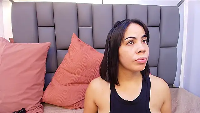 melany roberts  online show from 05-14-26, 03:02