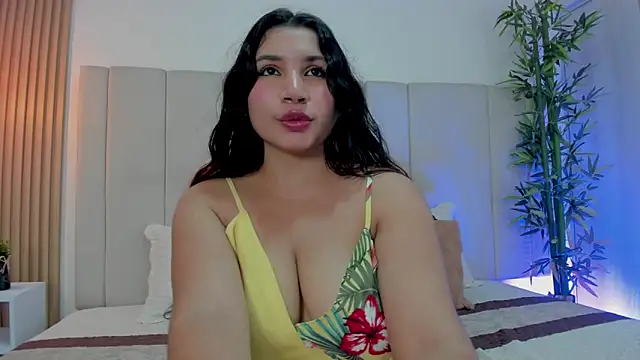 Victoria Rosee online show from 05-11-26, 02:45