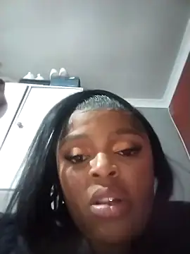 PrettyLisa26 online show from 05-03-26, 08:15