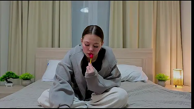 aloreana online show from 02-07-26, 04:11