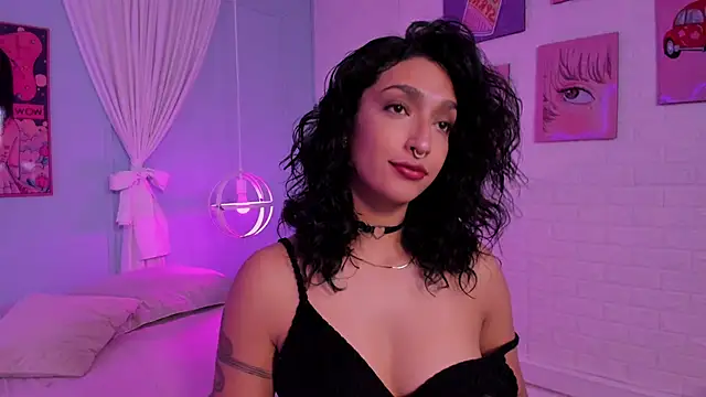 Cleo Foxx online show from 06-22-26, 12:02
