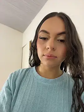 Annie bonnie  online show from 06-17-26, 11:34
