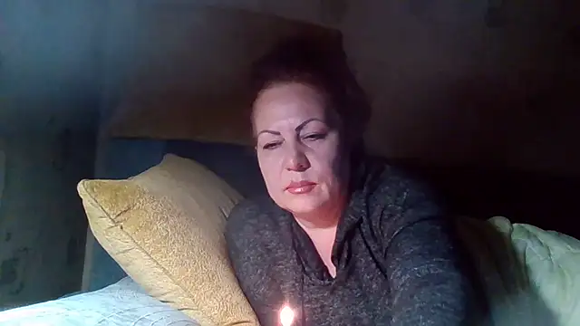 KrystalStyles online show from 04-24-26, 09:28