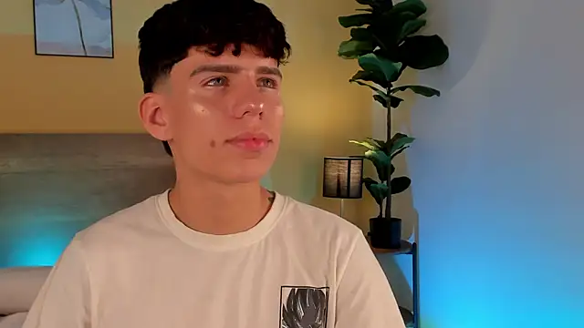 Angel eros  online show from 02-12-26, 04:51