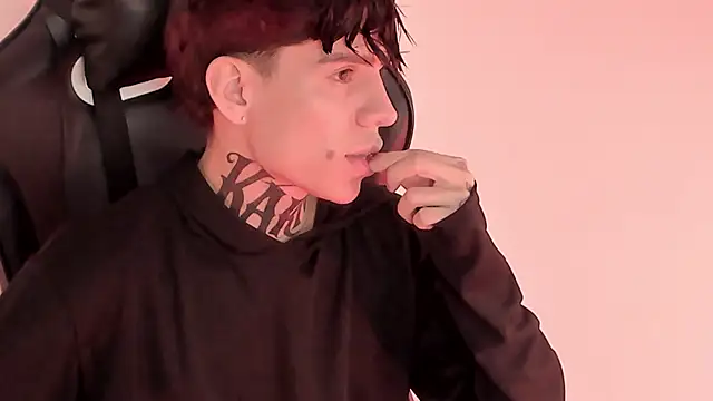 Angel eros  online show from 03-22-26, 06:06