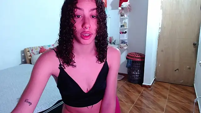 Shanell online show from 05-05-26, 10:07