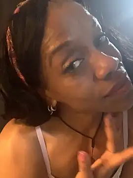 Snapshot of NatalieGainer_goodies chatting on 05-02-26, 02:49 NatalieGainer goodies online show from 05-02-26, 02:49