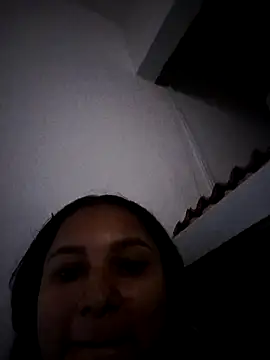 Snapshot of LiaRose- chatting on 07-17-26, 01:45 LiaRose- online show from 07-17-26, 01:45