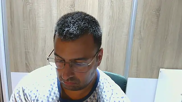 Snapshot of VanillaTime78-Jorge chatting on 06-26-26, 08:35 VanillaTime78-Jorge online show from 06-26-26, 08:35
