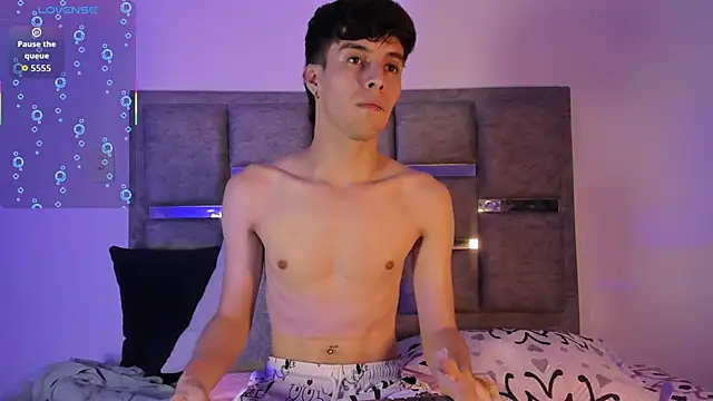 axxxel twink online show from 05-07-26, 03:12