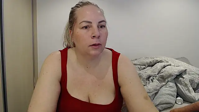 Snapshot of Amanda_Norsk chatting on 04-05-26, 10:01 Amanda Norsk online show from 04-05-26, 10:01