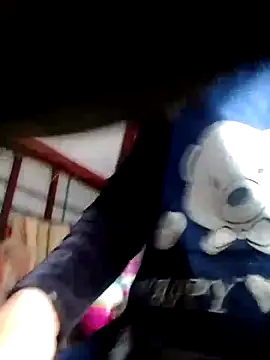 YIYI-502 online show from 02-09-26, 05:44