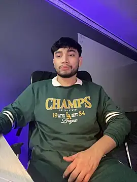 DylanC  online show from 02-08-26, 06:28