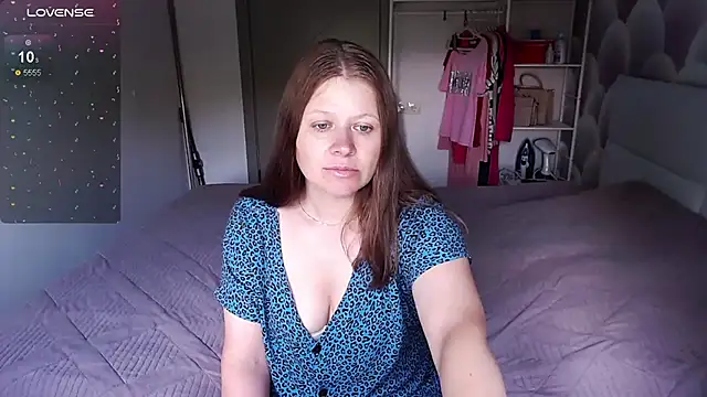 Snapshot of Aleksasamuii chatting on 07-09-26, 07:23 Aleksasamuii online show from 07-09-26, 07:23