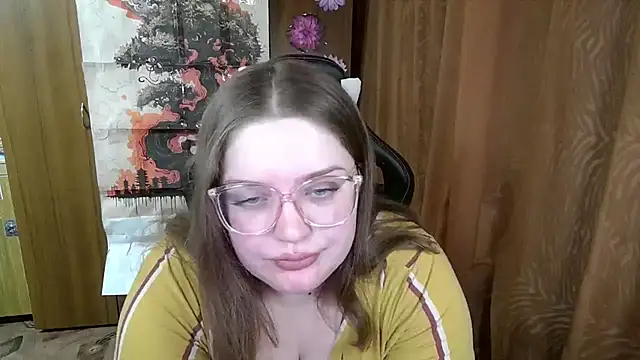 Snapshot of Teasing_Dora chatting on 04-14-26, 04:57 Teasing Dora online show from 04-14-26, 04:57