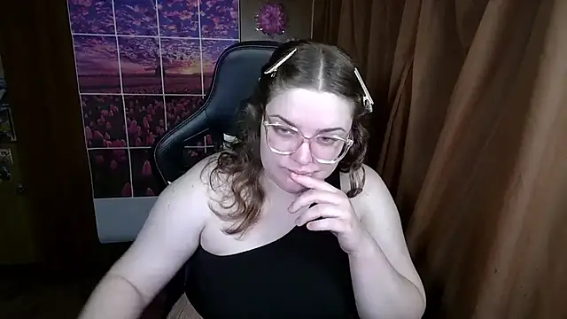 Snapshot of Teasing_Dora chatting on 05-06-26, 04:52 Teasing Dora online show from 05-06-26, 04:52