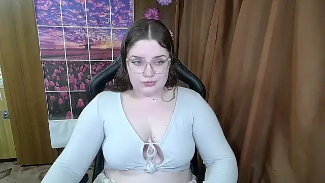 Snapshot of Teasing_Dora chatting on 05-09-26, 08:47 Teasing Dora online show from 05-09-26, 08:47